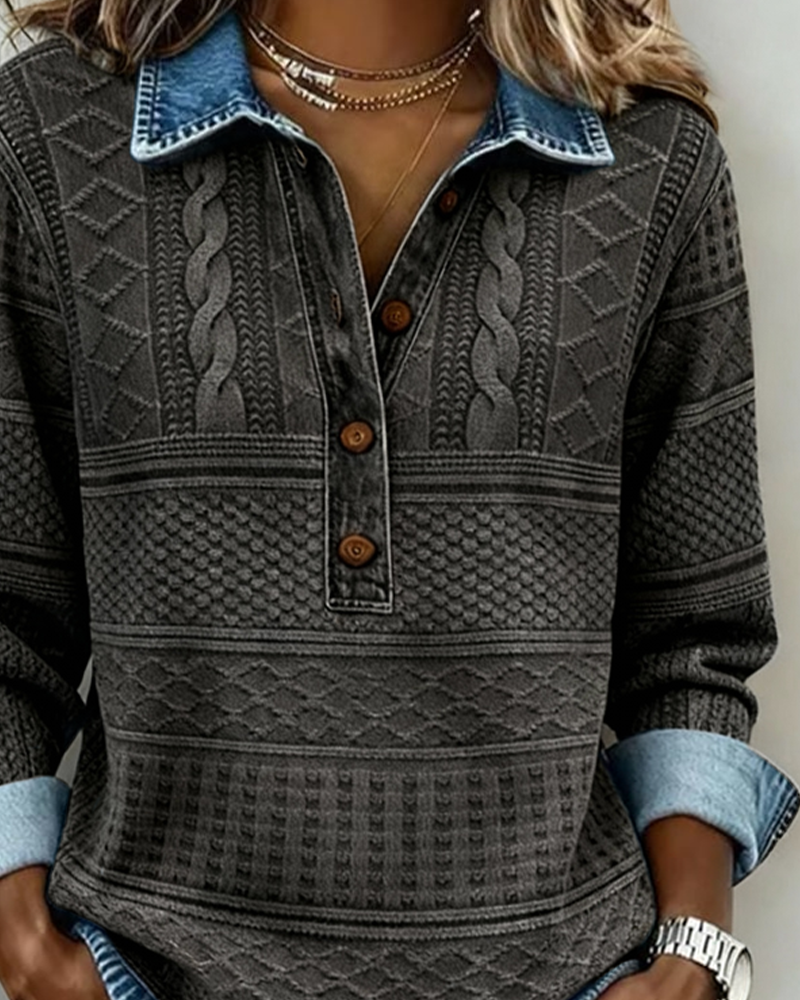 Livia | Button Sweatshirt