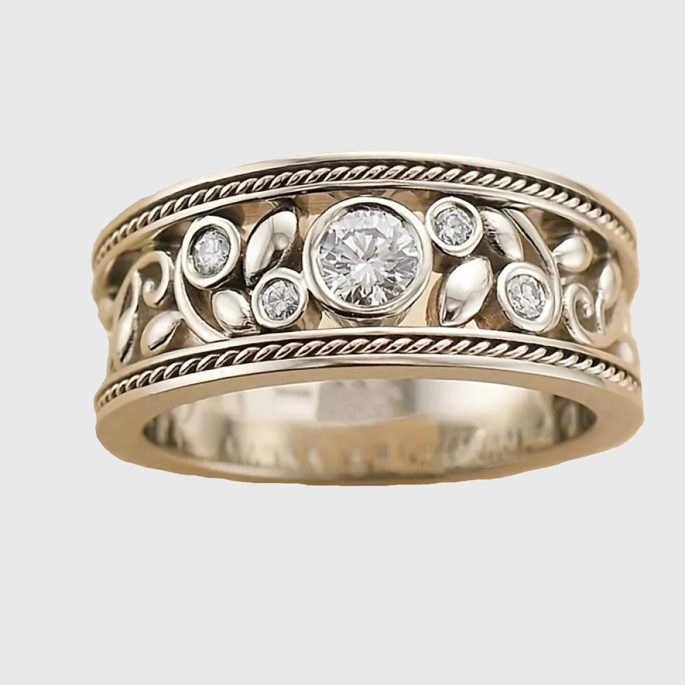 Antique Silver Ring with Zirconia