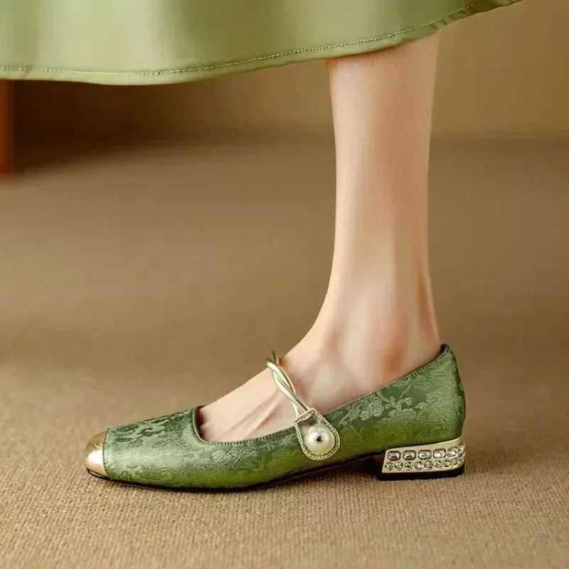 Camille | Vintage Braided Pearl Shoe