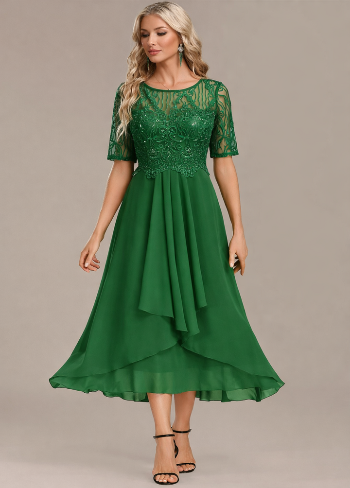 Sophie | Navy Lace Short Sleeve Round Neck Midi Dress
