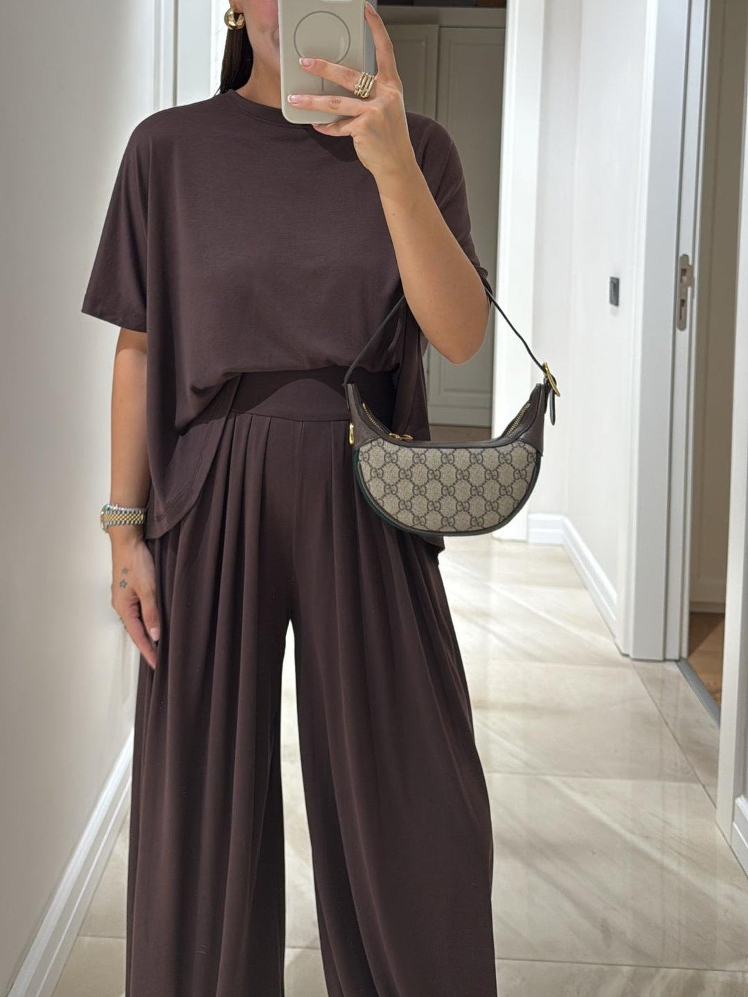 Elysia | Relaxed Outfit