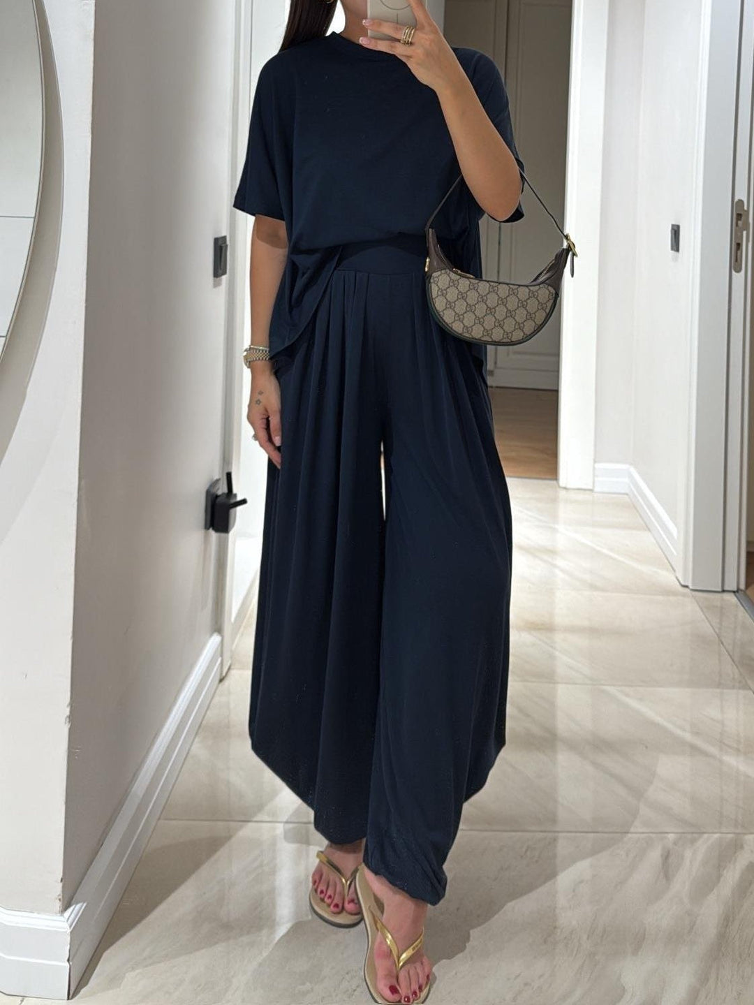Elysia | Relaxed Outfit