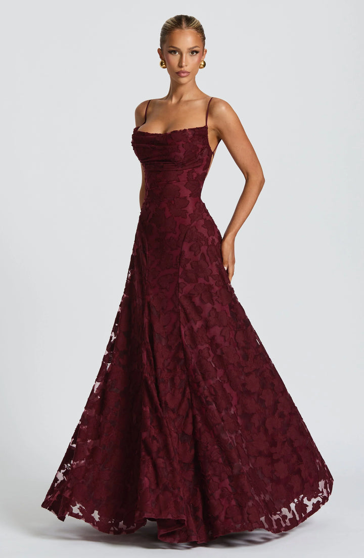 Maevy | Elegant Maxi Dress