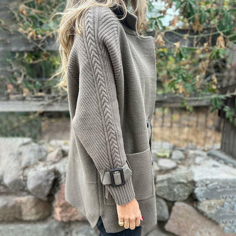 Wendy | Double-Breasted Contrast-Sleeve Coat